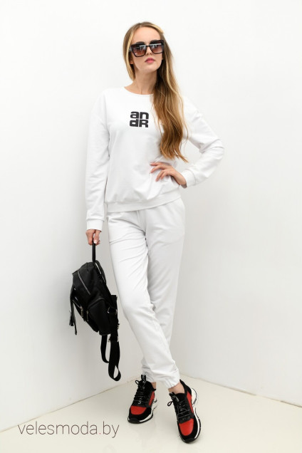 Спортивный костюм 061 белый Andrea Fashion