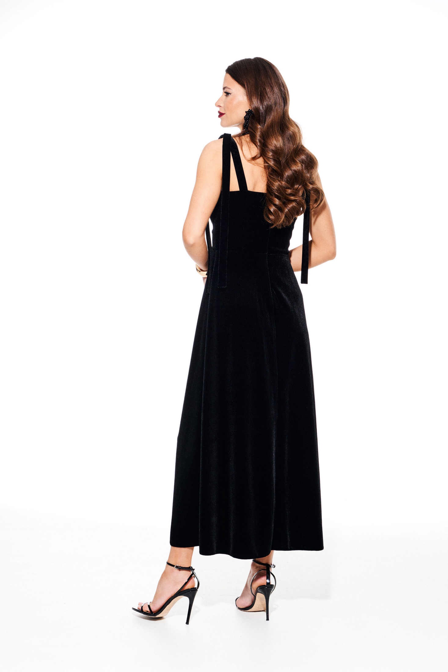 Платье 1110 черный Elletto Life фото 2 Платье 1110 черный Elletto Life фото 2