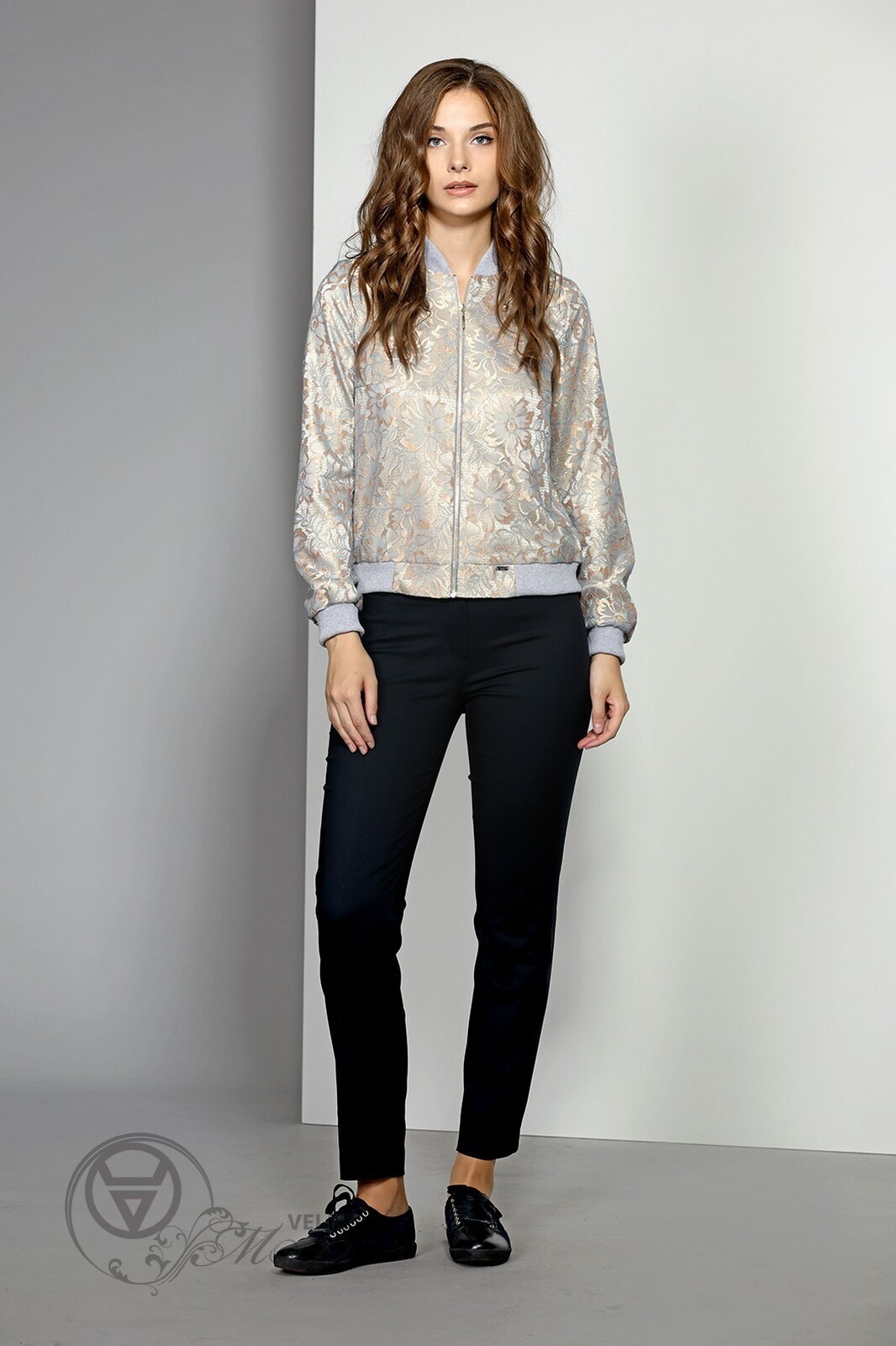 Бомбер 1362-1 серо-золотой EOLA