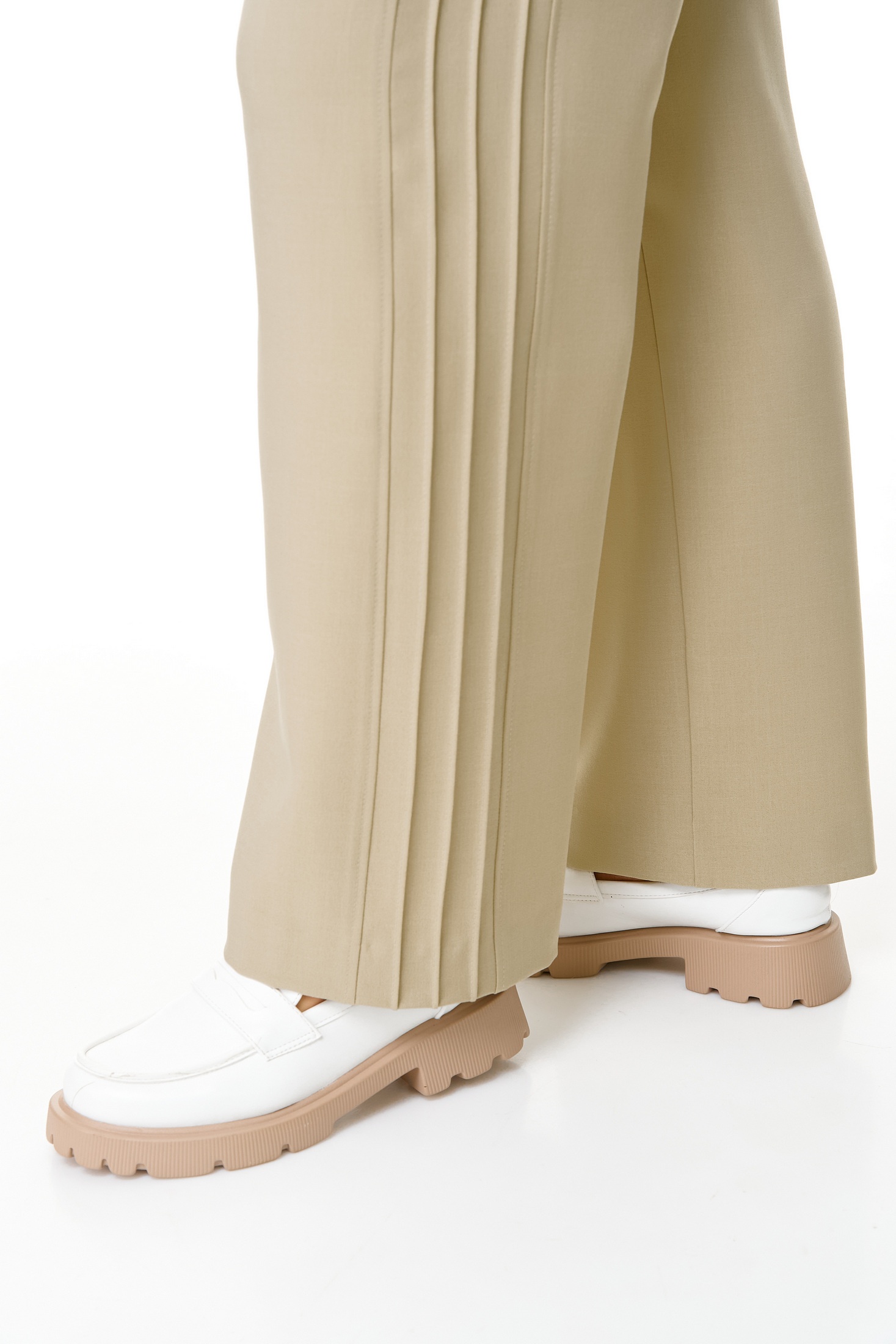 Костюм брючный 1368 бежевый Karina Delux фото 5 Костюм брючный 1368 бежевый Karina Delux фото 5