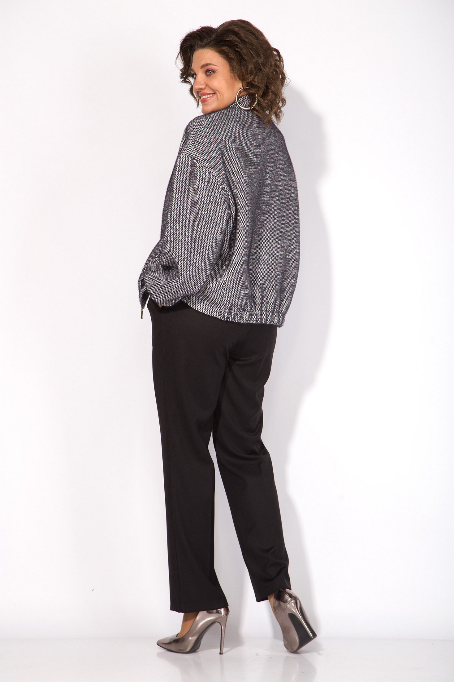 Костюм брючный 1481БрПн черный Liliana-style фото 2 Костюм брючный 1481БрПн черный Liliana-style фото 2
