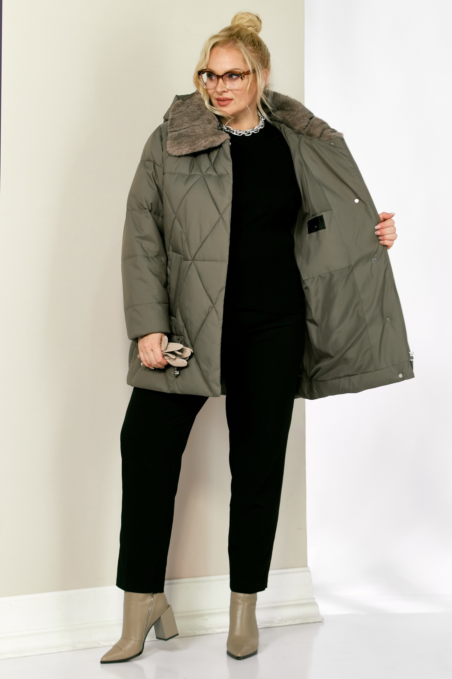 Куртка 2207 светло-оливковый Shetti фото 3 Куртка 2207 светло-оливковый Shetti фото 3