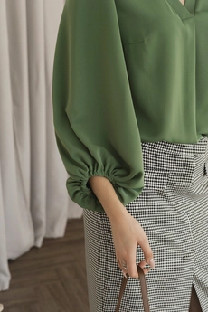 Блузка    355 зеленый Lizet collection