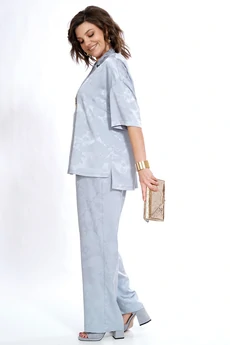 Костюм брючный 2523 голубой ALANI