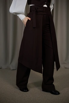 Костюм брючный 6006 шоколад ALIN