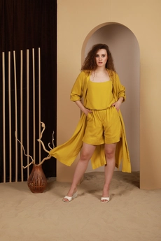 Костюм с шортами 240 горчица AmberA