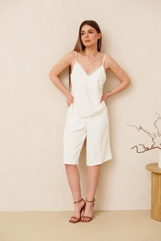 Костюм с шортами 2162 молоко Ambera style