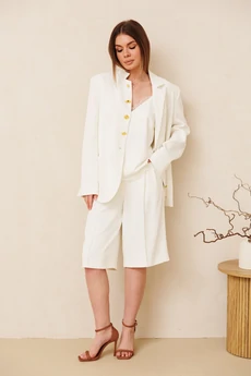 Костюм с шортами 2163 молоко Ambera style