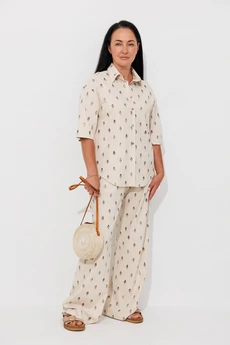 Костюм брючный 2168 бежевый + напыление листья Ambera style
