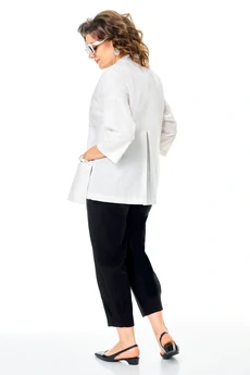 Костюм брючный 1345 бело-черный Anastasia