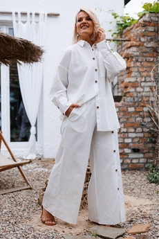 Костюм брючный 975К белый Anastasia
