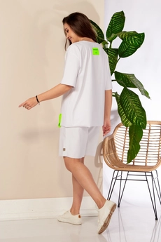 *Костюм с шортами 996-1 белый Anastasia