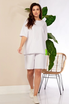 *Костюм с шортами 996-1 белый Anastasia