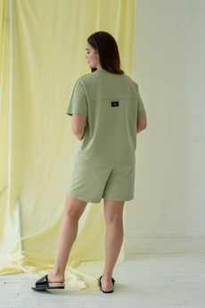 Костюм с шортами 6681 зеленый Angelinа
