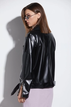 Куртка 2210 черный Andrea Fashion