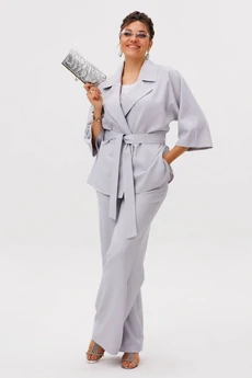 Костюм брючный 1672 сиреневый лео Anelli