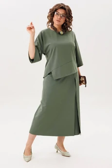 Костюм брючный 1793-2 зеленый холм Anelli