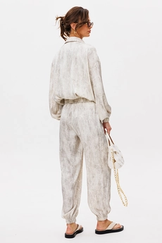 Костюм брючный 3068 BUTER