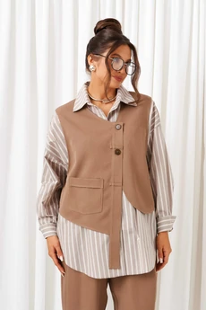 Костюм брючный 6439 миндаль + серая полоска Beautiful&Free