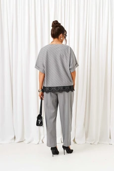 Костюм брючный 6442 светло-серый Beautiful&Free