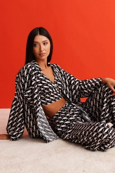 Топ 689A BEAUTY ANNETE