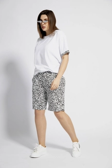 Костюм с шортами 3023 черно-белый BegiModa