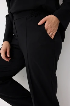 Костюм брючный 3104 черный BegiModa