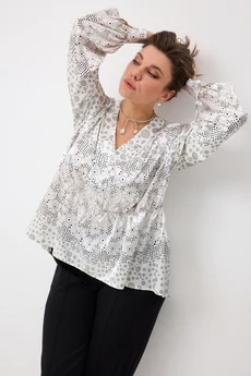 Блузка 4146 круги на белом BegiModa