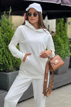 Спортивный костюм 1110-1 экрю Continental Fashion