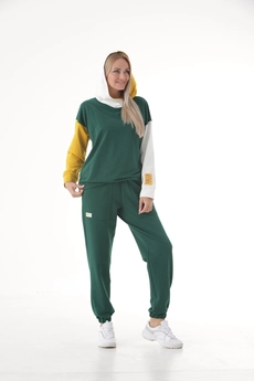 Спортивный костюм 2052 зеленый Danaida