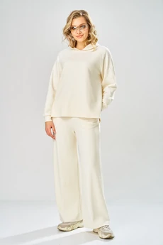 Костюм брючный 2147 экрю Diamant