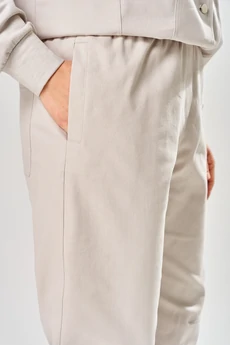 Костюм брючный 2161 бежевый Diamant