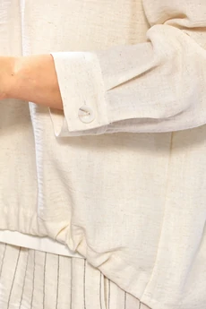 Костюм брючный 2166 молочно-бежевый Diamant