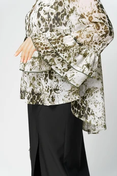 Блузка 7221 принт олива EVA GRANT