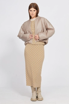 Куртка 2440 бежевый EOLA