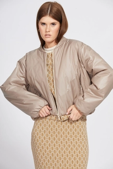 Куртка 2440 бежевый EOLA