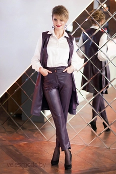 Костюм брючный 249 баклажан Euro Moda