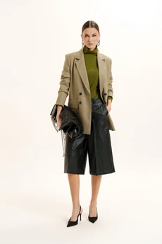 Костюм с шортами 3159 Deesses