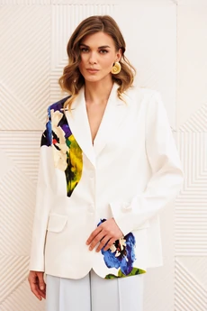 Жакет 15377 молочный с цветком GIZART