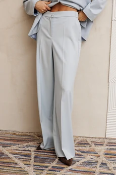 Костюм брючный 5411-1 светло-голубой GIZART