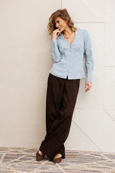 Костюм брючный 5421 шоколадно-голубой GIZART