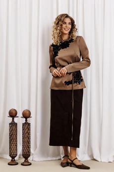 Костюм с юбкой 5435 капучино + шоколадный GIZART