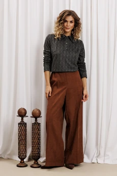 Костюм брючный 5436 серый + коричневый GIZART