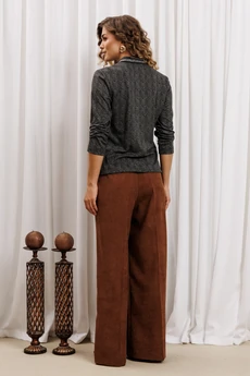 Костюм брючный 5436 серый + коричневый GIZART