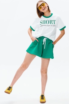 Костюм с шортами f8006-01-01(P23-02) белый + зеленый GO wear