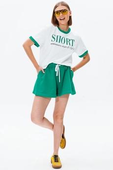 Костюм с шортами f8006-01-01(P23-02) белый + зеленый GO wear