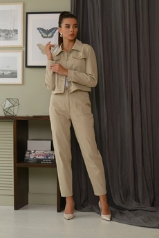 Костюм брючный 823-2 песочный Галеан Стиль