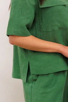 Костюм брючный 982-1 зеленый Галеан Стиль