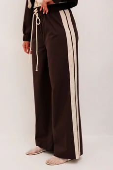 Костюм брючный 986 коричневый Галеан Стиль