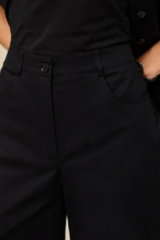 Костюм брючный 6704 черный Golden Valley